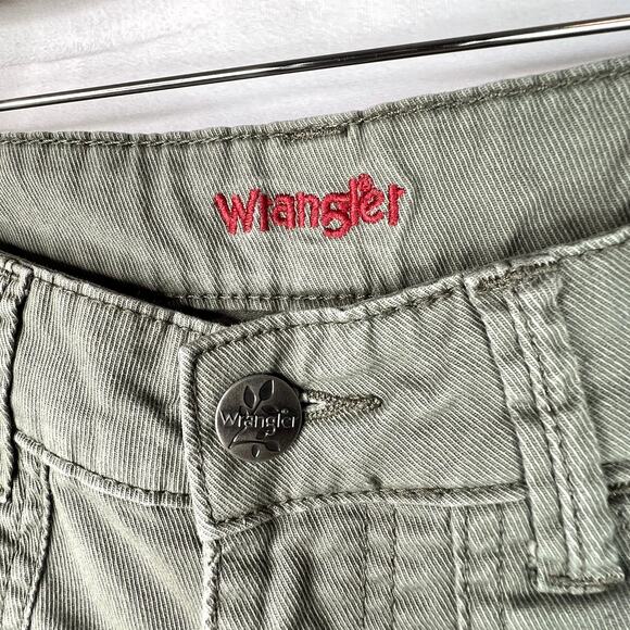 Wrangler Army Green Cropped Cargo Pants 6 - Picture 3 of 8